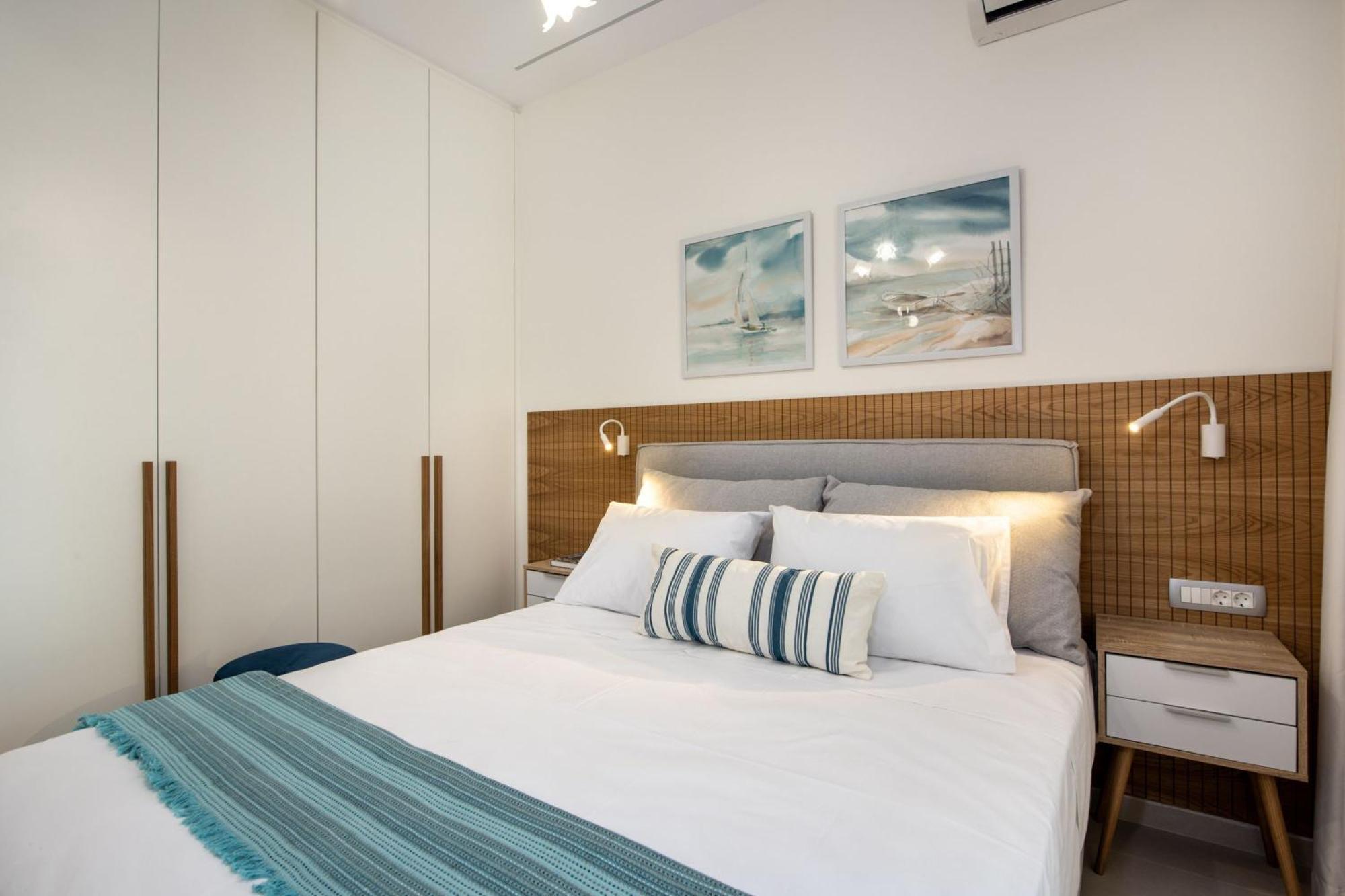 Cherry Central Luxury Suites Hriszí Aktí Haniá Kültér fotó